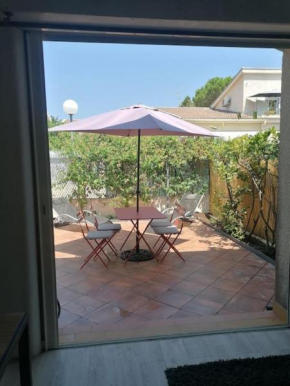 Mini villa en bord de mer avec espace extérieur